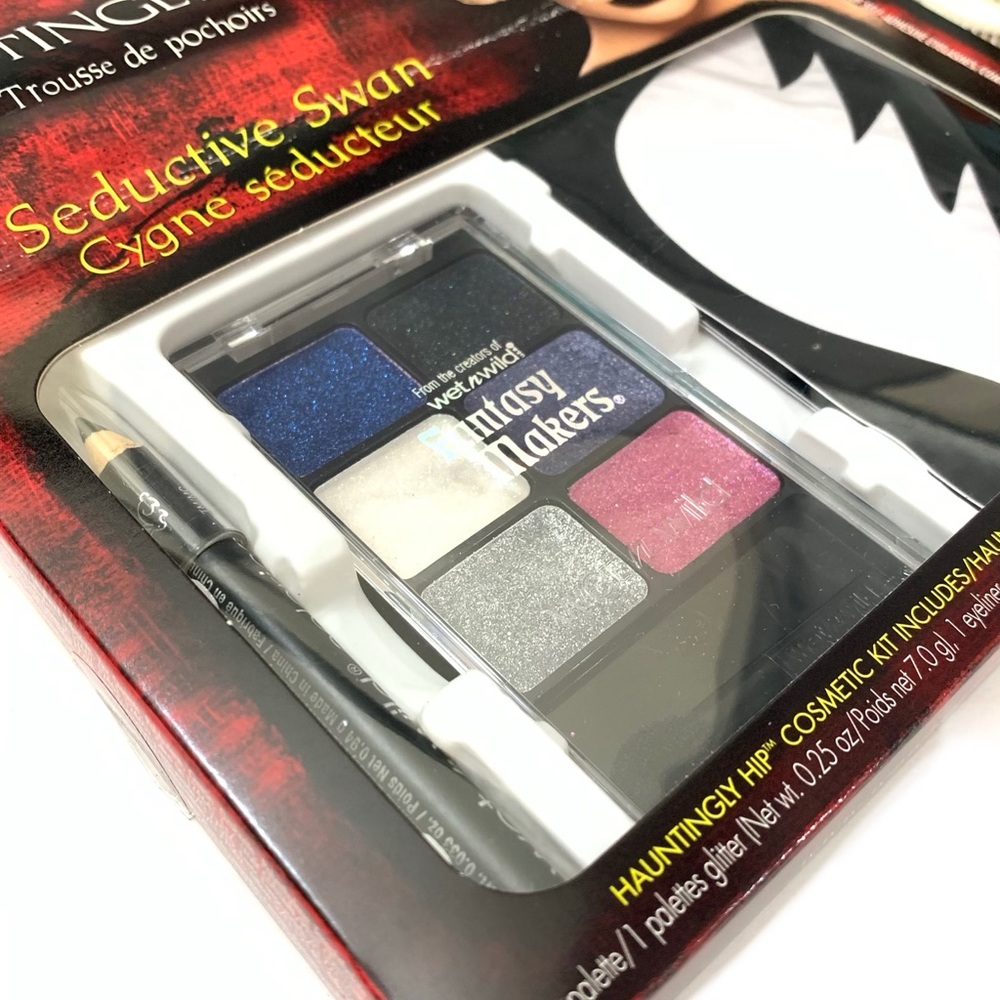 NWT Halloween Makeup, Stencil & Lash Bundle - Picture 3 of 8